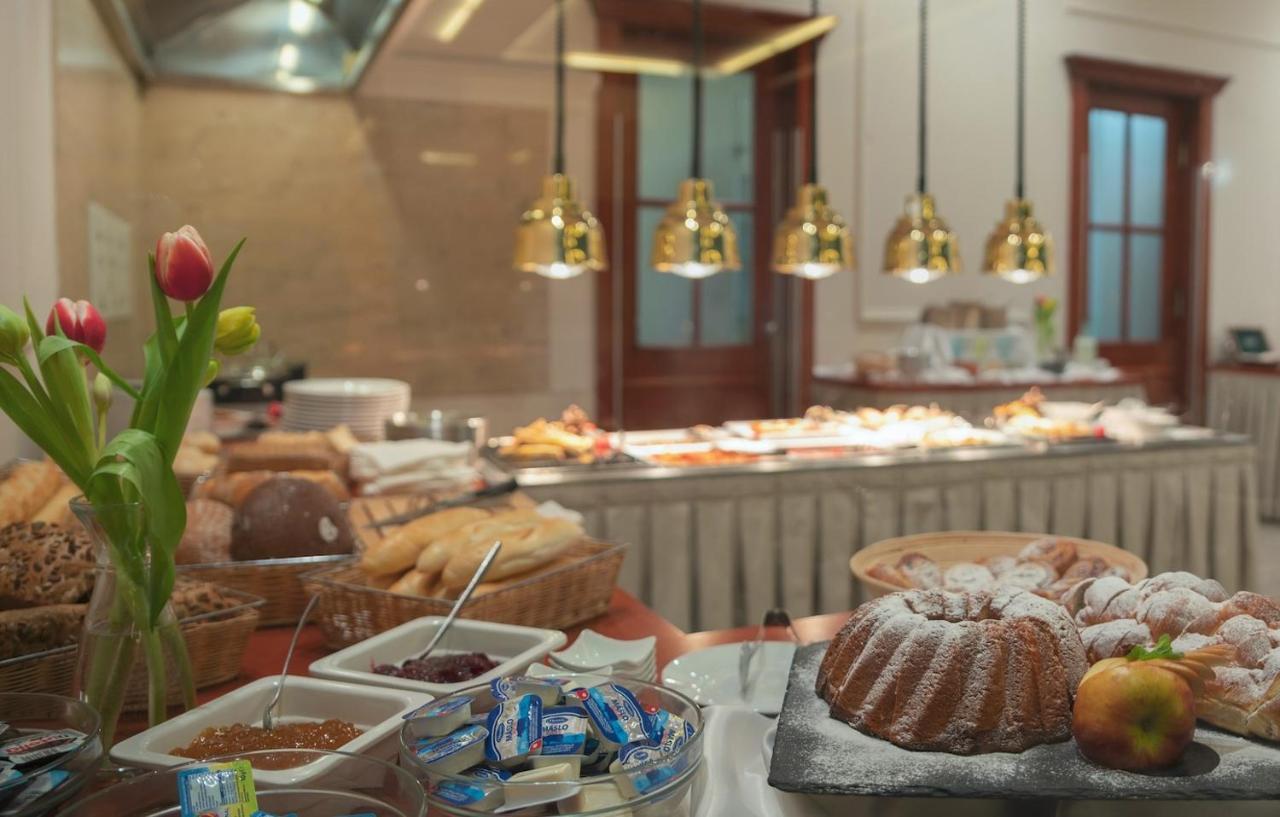 Spa & Wellness Hotel Olympia Marienbad ภายนอก รูปภาพ