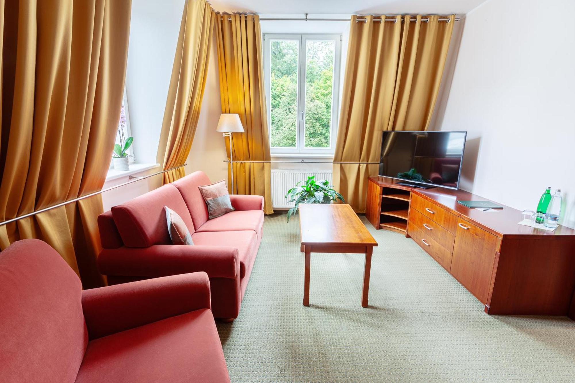 Spa & Wellness Hotel Olympia Marienbad ภายนอก รูปภาพ